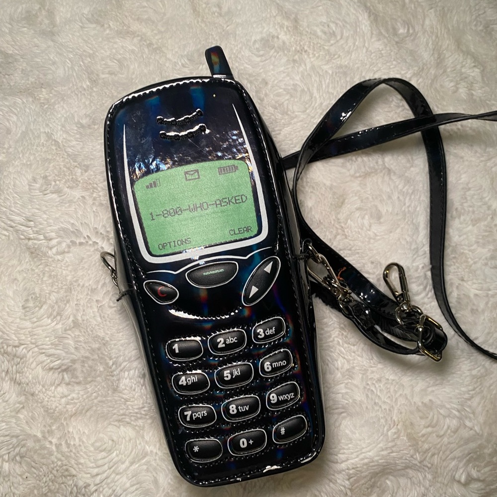 Retro Black Cell Phone Bag